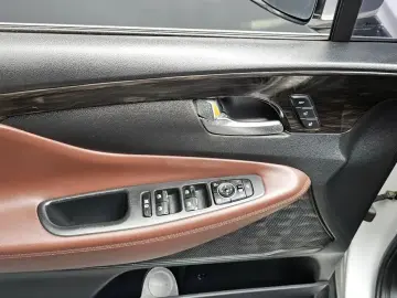 2018 Hyundai Santa Fe с пробегом 111 602 км