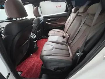 2019 Hyundai Santa Fe с пробегом 63 864 км