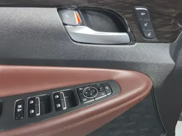 2019 Hyundai Santa Fe с пробегом 63 864 км