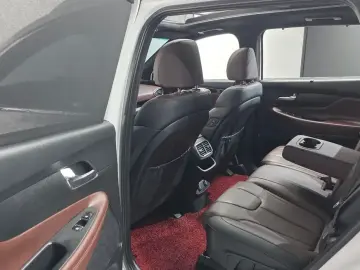 2019 Hyundai Santa Fe с пробегом 63 864 км