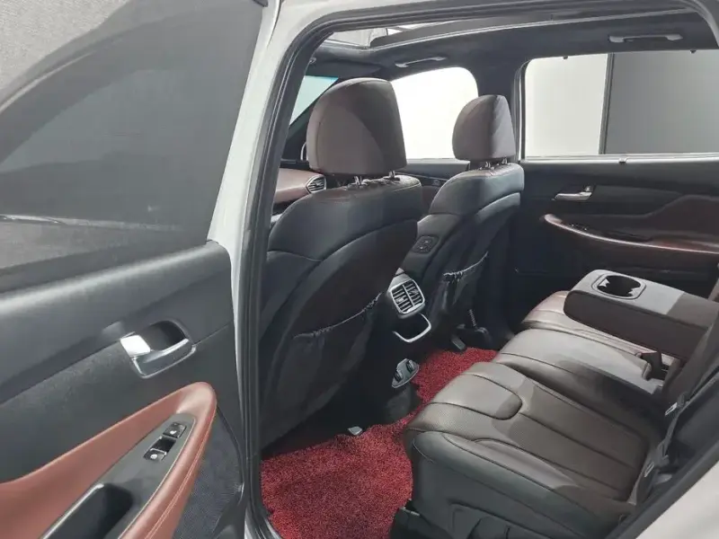 2019 Hyundai Santa Fe с пробегом 63 864 км