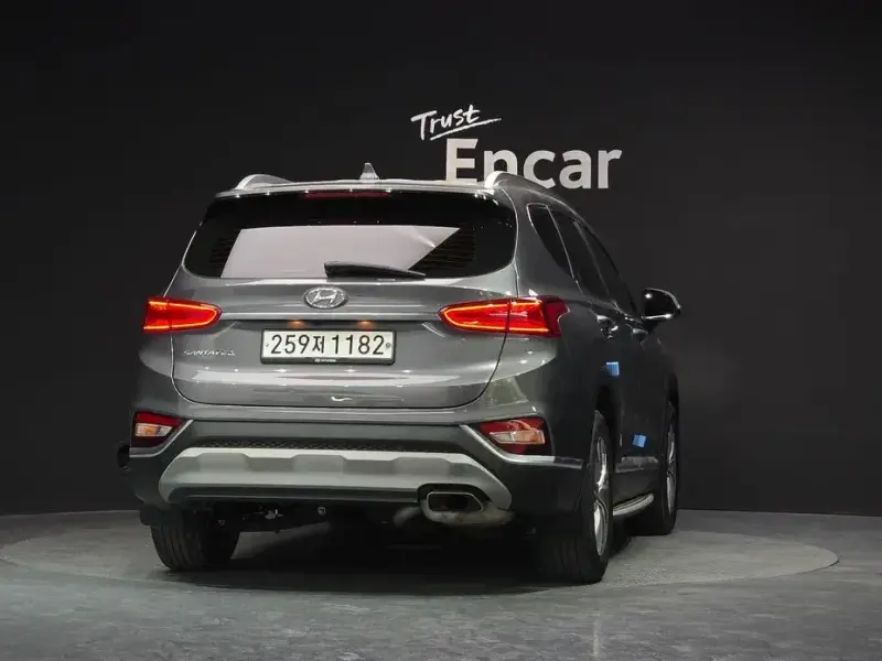 2020 Hyundai Santa Fe с пробегом 97 692 км