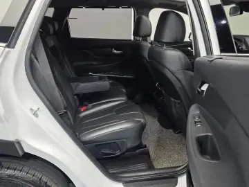 2019 Hyundai Santa Fe с пробегом 100 847 км