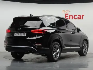 2019 Hyundai Santa Fe с пробегом 61 084 км