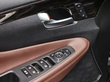 2020 Hyundai Santa Fe с пробегом 108 775 км