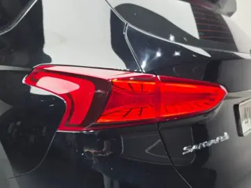 2019 Hyundai Santa Fe с пробегом 61 084 км