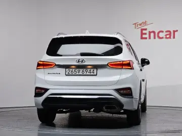 2019 Hyundai Santa Fe с пробегом 52 088 км
