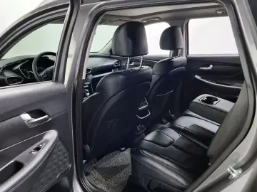 2019 Hyundai Santa Fe с пробегом 81 030 км