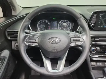2019 Hyundai Santa Fe с пробегом 81 030 км