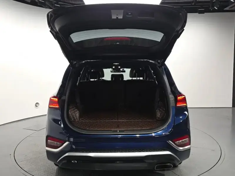 2019 Hyundai Santa Fe с пробегом 73 006 км