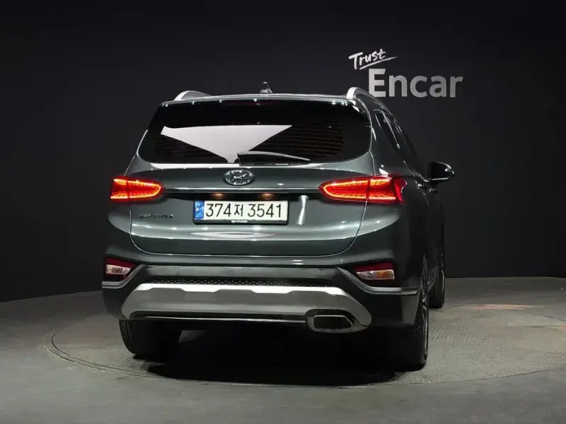 2019 Hyundai Santa Fe с пробегом 71 097 км