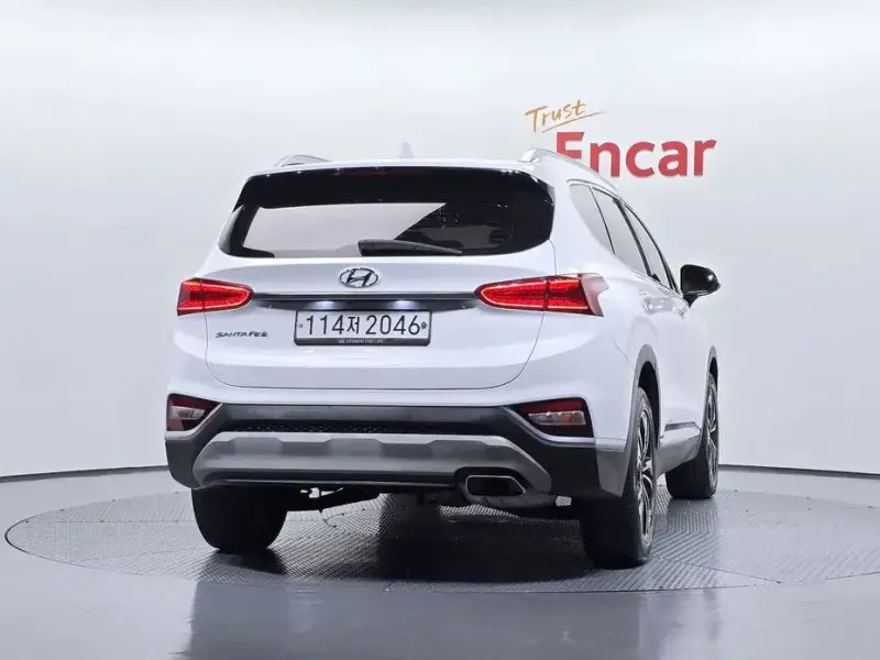 2020 Hyundai Santa Fe с пробегом 104 447 км