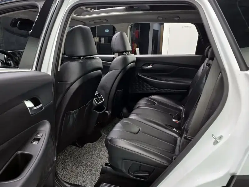 2020 Hyundai Santa Fe с пробегом 104 447 км