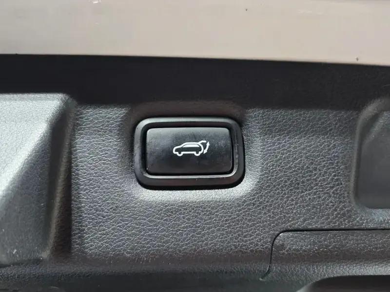 2020 Hyundai Santa Fe с пробегом 104 447 км