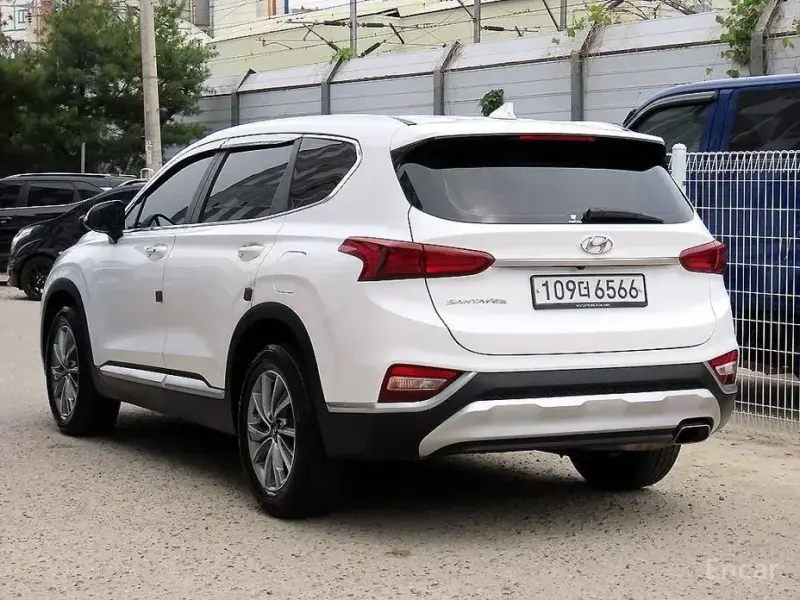 2020 Hyundai Santa Fe с пробегом 54 523 км