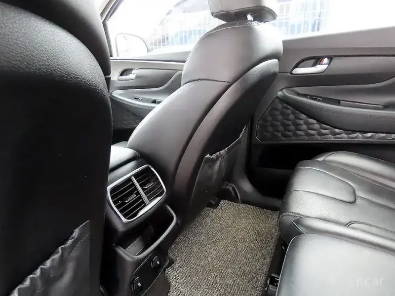 2020 Hyundai Santa Fe с пробегом 54 523 км