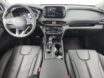 2020 Hyundai Santa Fe с пробегом 18 600 км