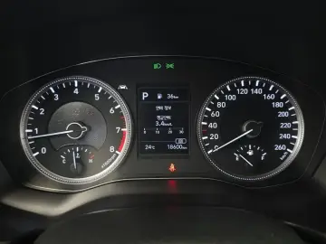 2020 Hyundai Santa Fe с пробегом 18 600 км