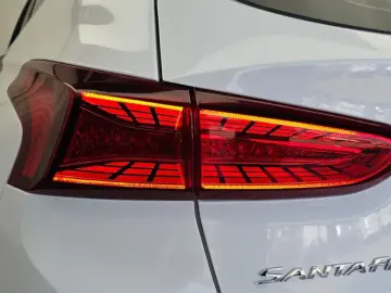 2020 Hyundai Santa Fe с пробегом 18 600 км