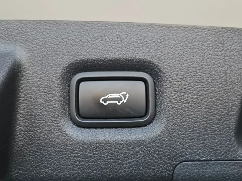 2020 Hyundai Santa Fe с пробегом 18 600 км