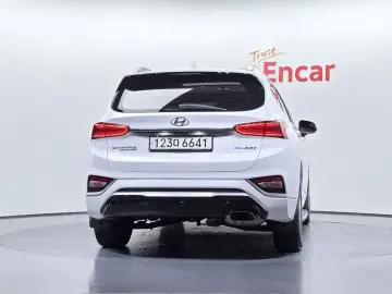2020 Hyundai Santa Fe с пробегом 54 248 км