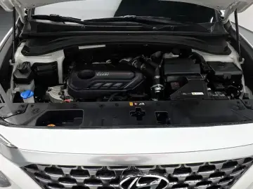2019 Hyundai Santa Fe с пробегом 27 649 км