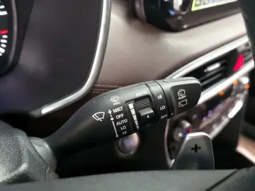 2019 Hyundai Santa Fe с пробегом 27 649 км