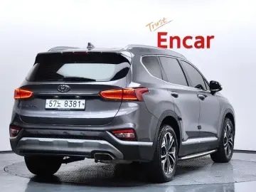 2019 Hyundai Santa Fe с пробегом 104 877 км