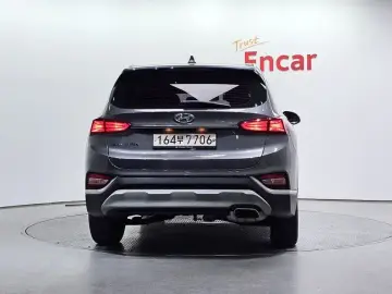2020 Hyundai Santa Fe с пробегом 157 679 км