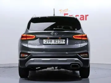 2018 Hyundai Santa Fe с пробегом 124 828 км