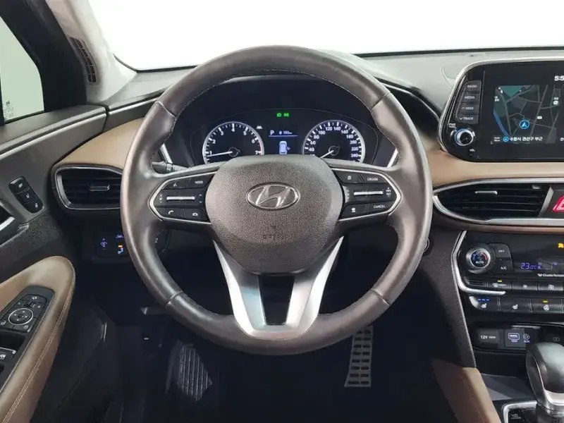 2019 Hyundai Santa Fe с пробегом 104 877 км