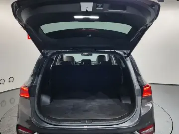 2019 Hyundai Santa Fe с пробегом 104 877 км