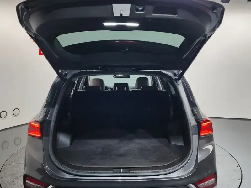 2019 Hyundai Santa Fe с пробегом 104 877 км