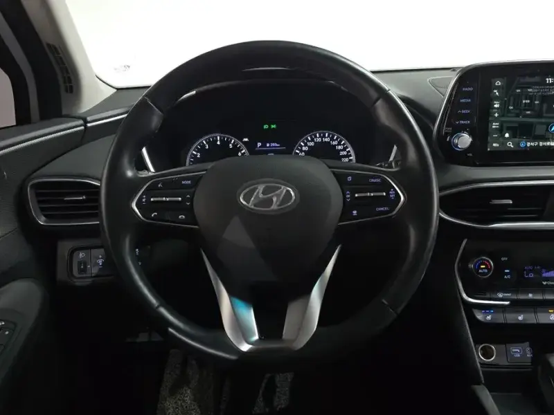 2020 Hyundai Santa Fe с пробегом 24 868 км