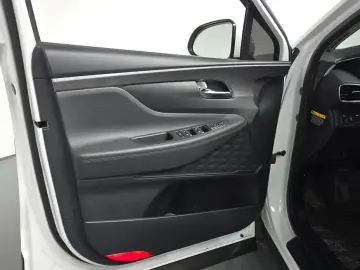 2020 Hyundai Santa Fe с пробегом 24 868 км