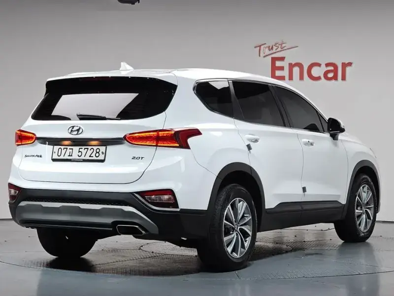 2018 Hyundai Santa Fe с пробегом 57 883 км