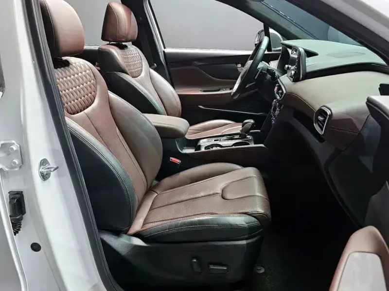 2020 Hyundai Santa Fe с пробегом 26 347 км