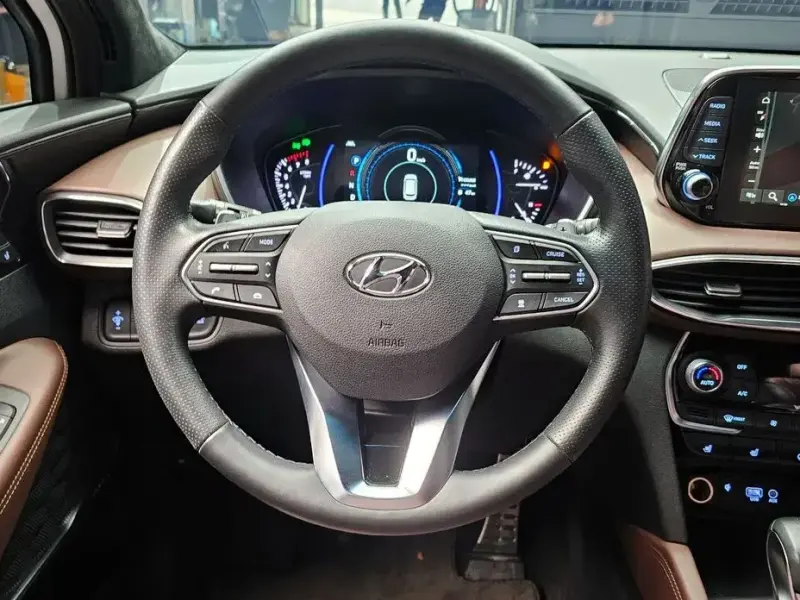 2020 Hyundai Santa Fe с пробегом 26 347 км
