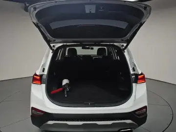 2018 Hyundai Santa Fe с пробегом 57 883 км
