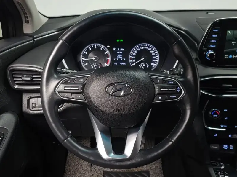 2020 Hyundai Santa Fe с пробегом 40 488 км