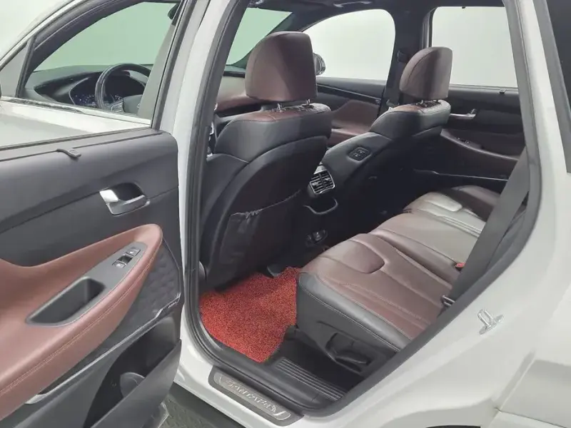 2019 Hyundai Santa Fe с пробегом 77 233 км