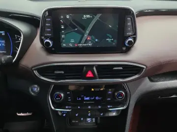 2019 Hyundai Santa Fe с пробегом 77 233 км