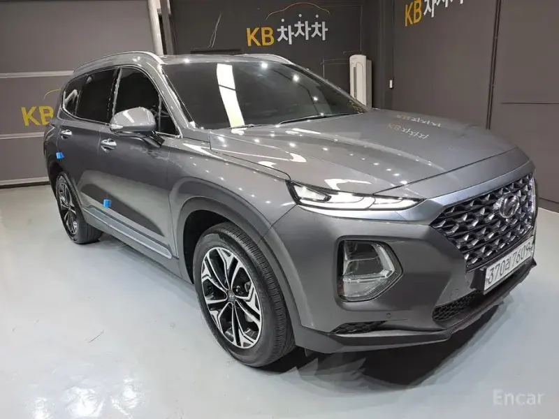 2020 Hyundai Santa Fe с пробегом 20 269 км