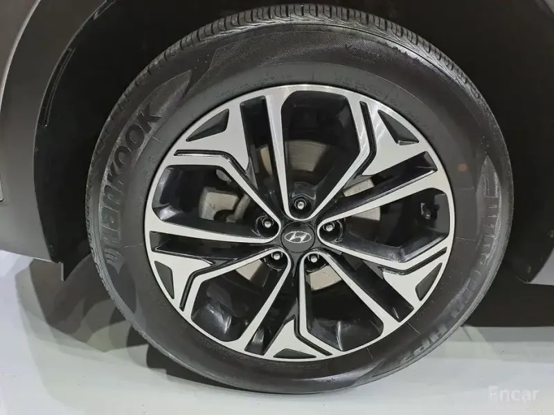 2020 Hyundai Santa Fe с пробегом 20 269 км