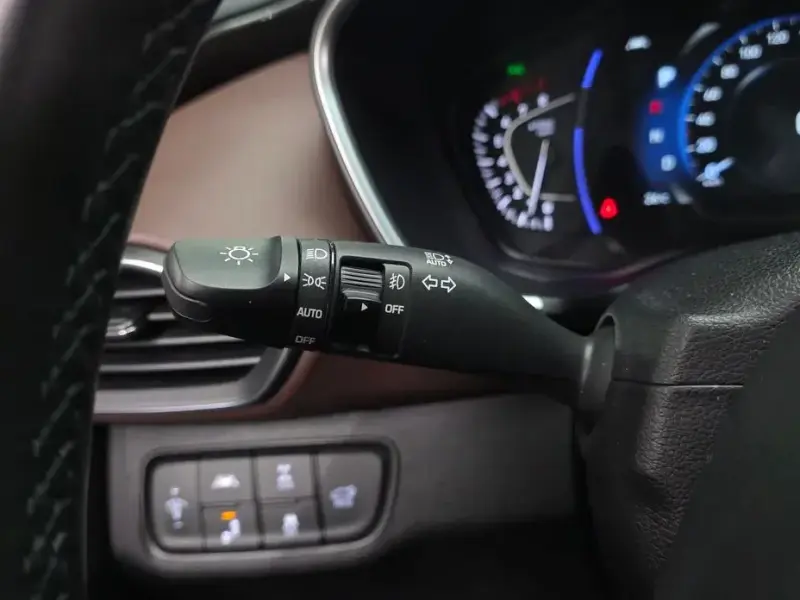 2019 Hyundai Santa Fe с пробегом 77 233 км