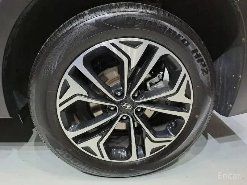 2020 Hyundai Santa Fe с пробегом 20 269 км