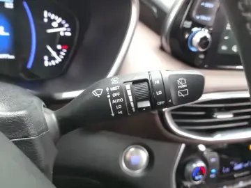 2019 Hyundai Santa Fe с пробегом 77 233 км