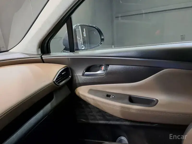 2020 Hyundai Santa Fe с пробегом 20 269 км