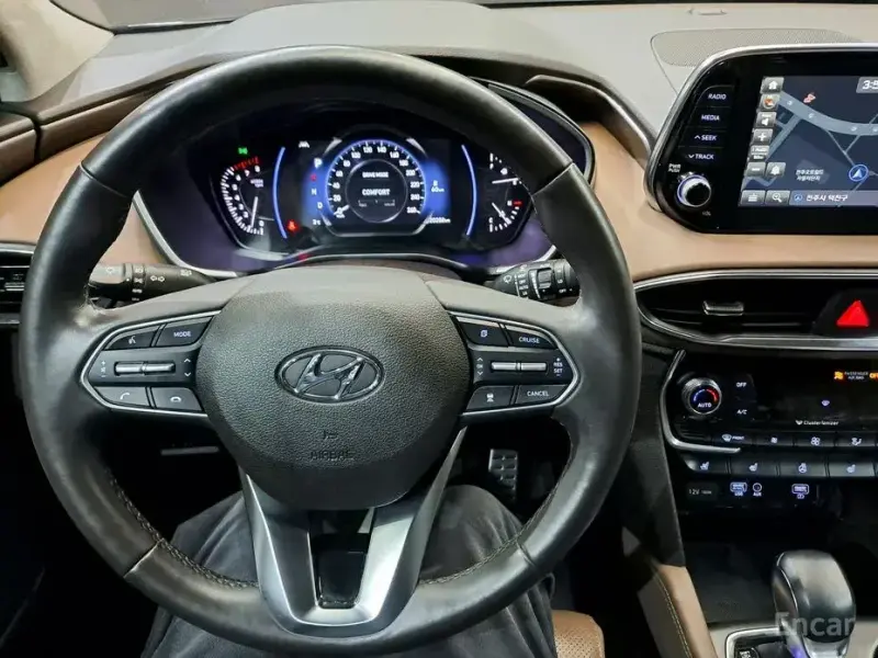 2020 Hyundai Santa Fe с пробегом 20 269 км