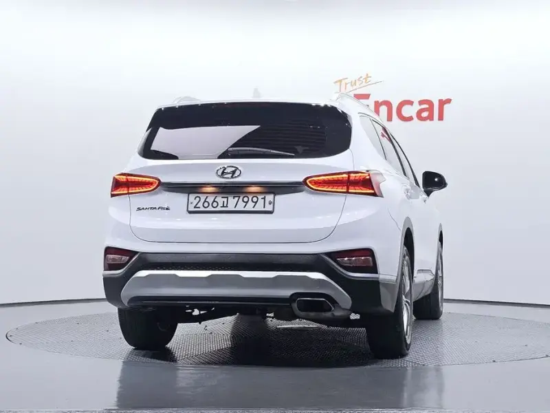 2020 Hyundai Santa Fe с пробегом 89 569 км